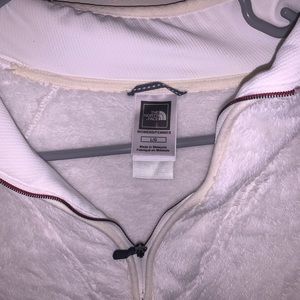 The North Face Pullover